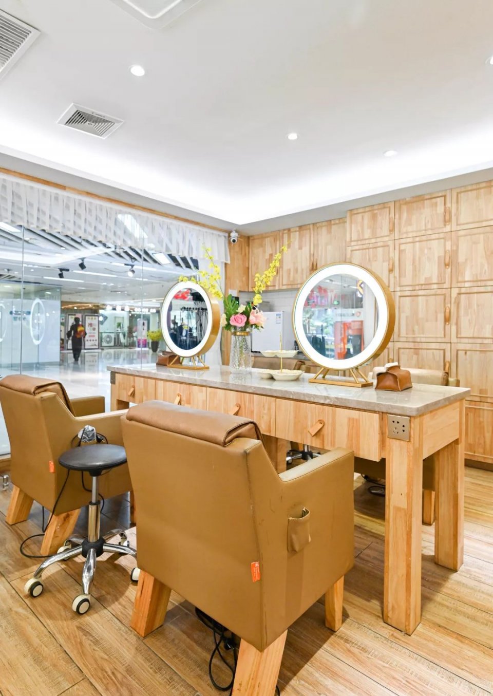 改造|欧莱雅美发!1V1造型定制,100%量身打造!素人变女神只要2h…