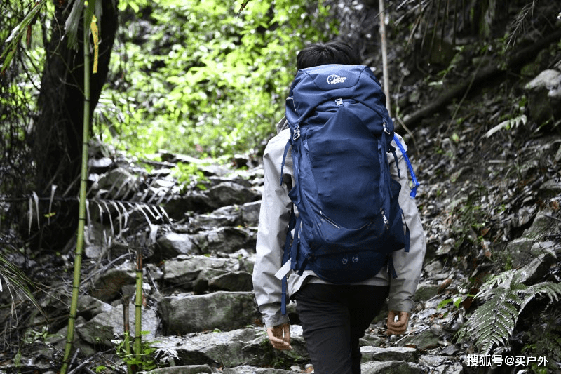 背包|适合新手入门第一款登山背包，Lowe Alpine户外背包测评