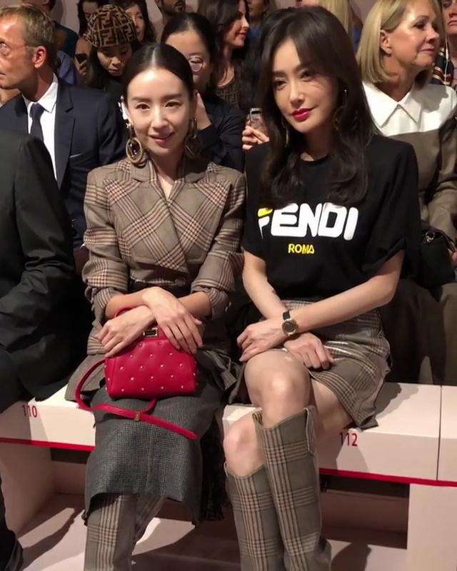 样子|董洁硬拗清纯样子好假，脸上都是衰老的皱纹，像50岁的人了！