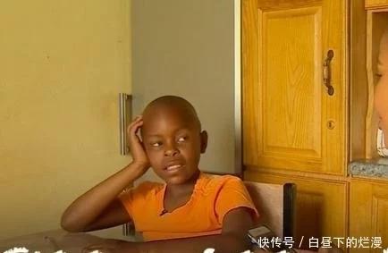 题目|非洲小学出“数学天才”在当地走红，看到题目之后，中国学生笑了