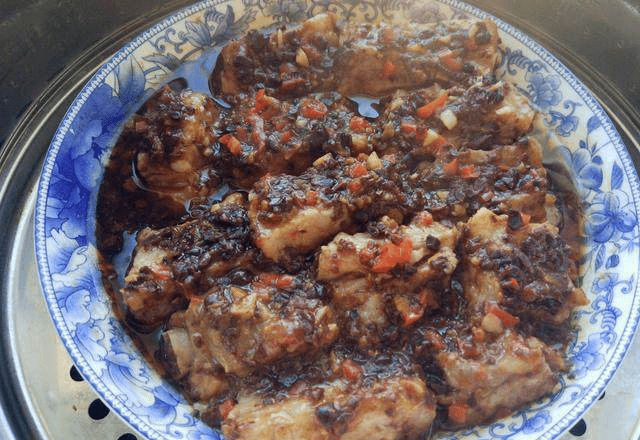 豆豉蒸排骨怎样做好吃 b1077f0132cb4efb918a276a58451225.png