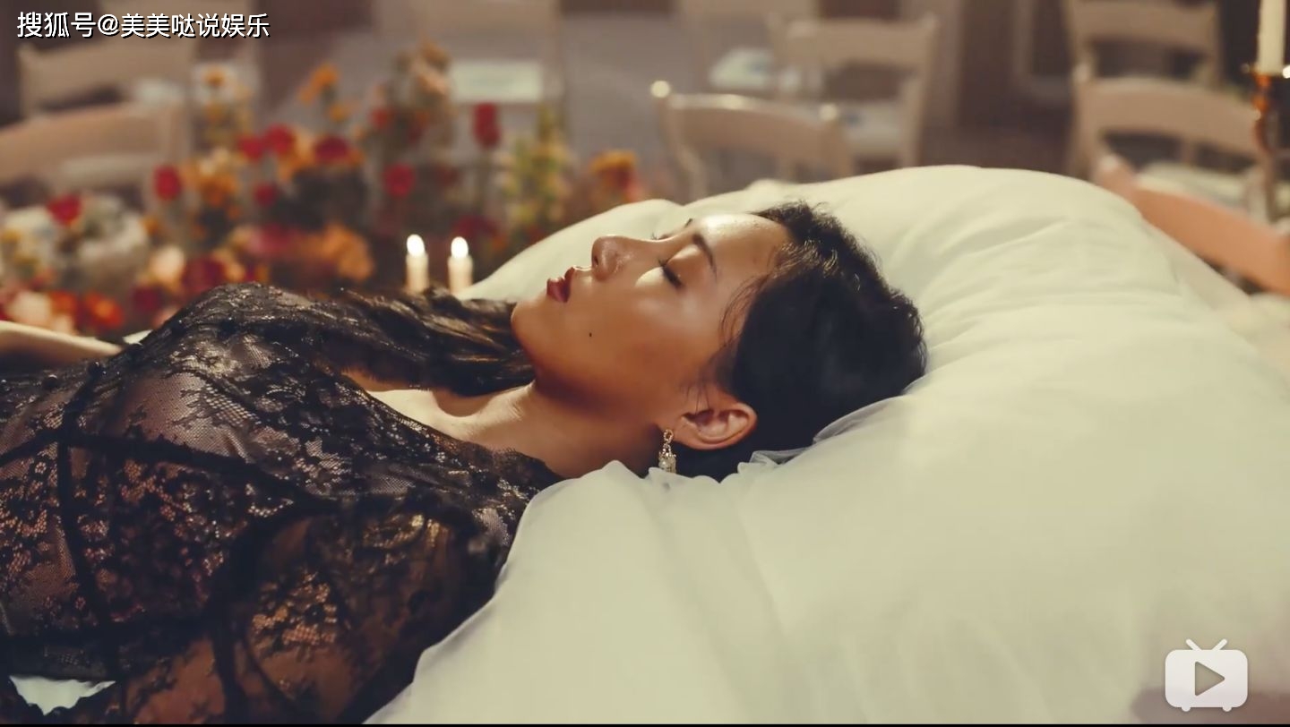 Maria|因长相被恶意批评的华莎：凭《Maria》重新定义大众审美的新标准！