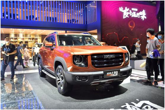 疯狂猜成语一个老人一只狗一辆车_一的成语疯狂猜成语图(2)