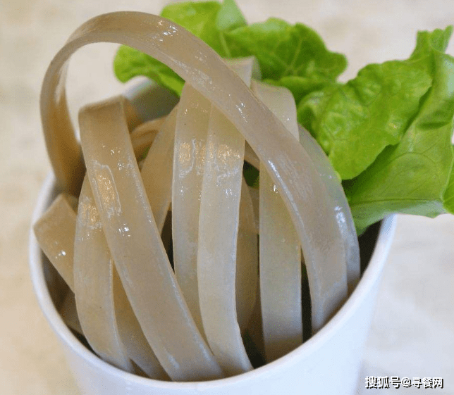 鲜美。苕粉苕粉特点：外滑里嫩，久煮不断。它既可作主食，又可当蔬菜。土豆土豆可是很多人吃火锅时的必点之