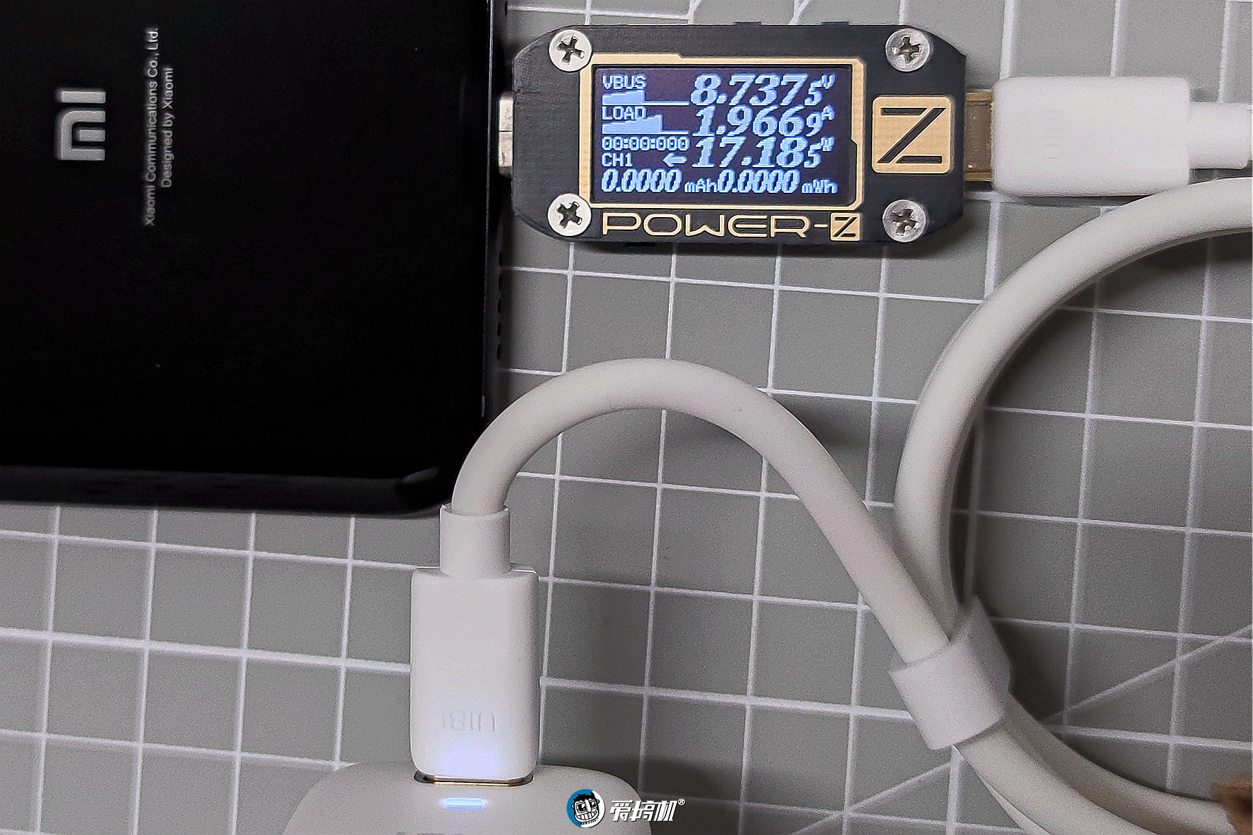 评测|轻奢便携 柚比18W PD迷你快充头评测