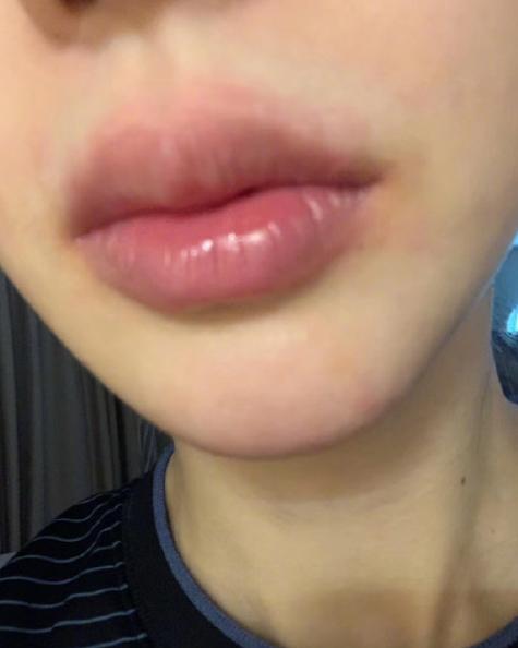 全员|原创金晨送玫瑰被赞铁汉也柔情，护肤品浪姐全员人手一套，一车不够装