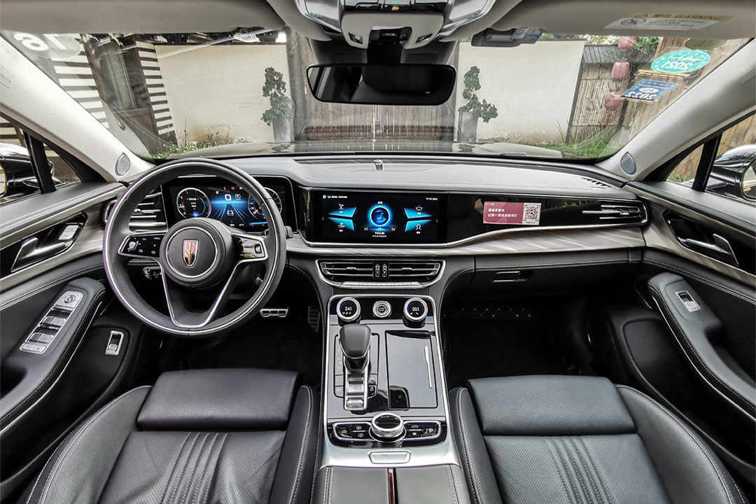 红旗h5suv 内饰 49a97b85ab49413b93238d874e6b1864.jpeg