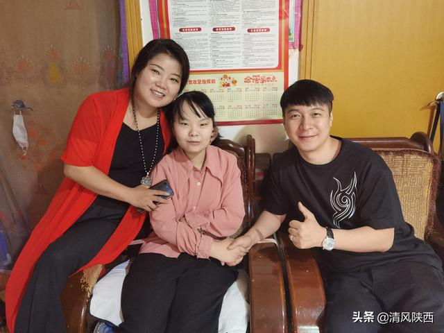 永不放弃的爱|永不放弃的爱，马智宇，杨雅珺为贫困孤儿送温暖