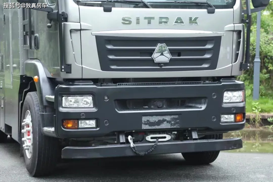 中国重汽拓系列越野房车,全新上市!