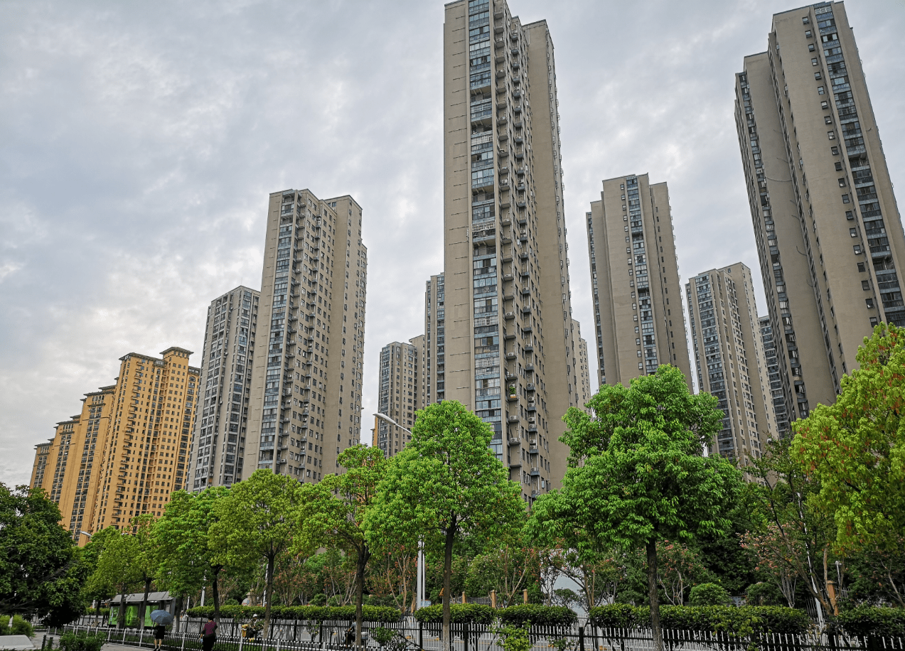 2000年芜湖的GDP_芜湖2000年出租车(2)