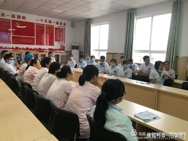 怎么当好护士长 baded2f0f6be45538d3d09d3047828ae.jpeg