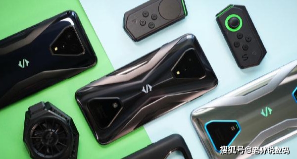 原创黑鲨3s大轴来袭 跑分突破66万 官方"外挂 miui12 能稳赢吗?