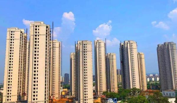 中国人均房产_中国人均寿命变化图(2)