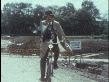 搞笑gif:这是高手啊!还没有走呢?都控制成这样了_牛顿