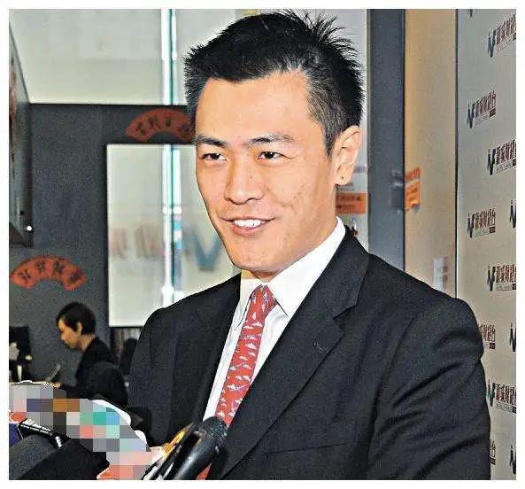 “豪门清流”刘鸣炜：七八岁炒股，长大后低调