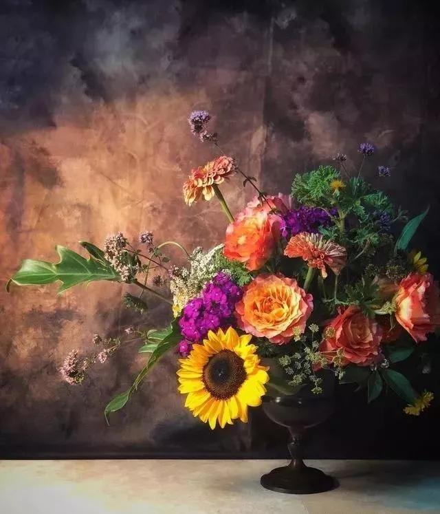 经验教程|馥鹿儿花艺培训学院：对于初学者插花的3个小技巧