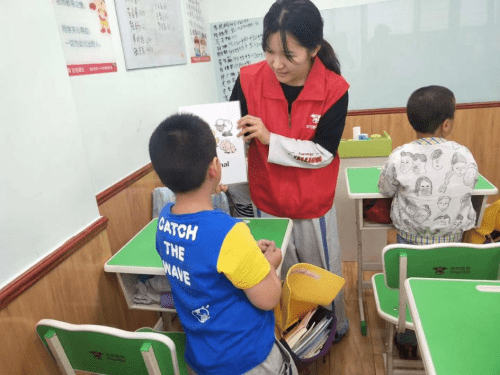 杨浩哲|返家乡实践，展青春担当