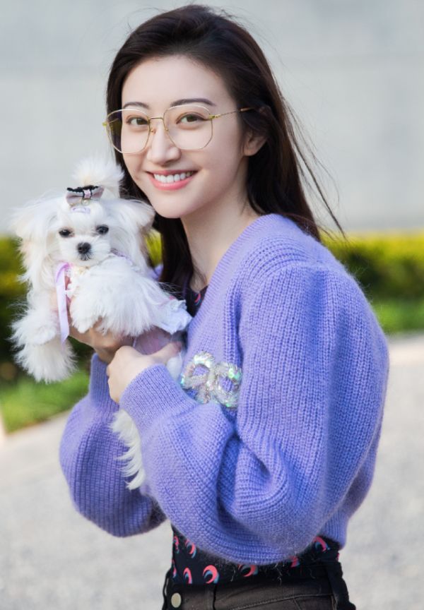 形象|圈内又一公开承认“整容”女星，术后失败很后悔，这样的景甜你认得？