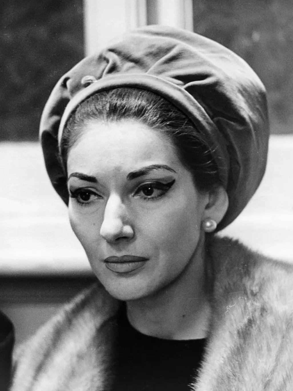 玛丽亚·卡拉斯|船王的情人，赫本的好友，这个200斤女人不简单！