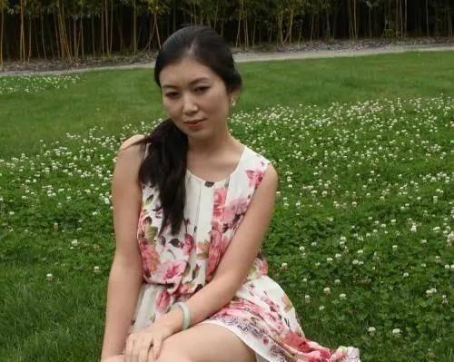 原因在于二婚男人和娶二婚女的初婚男相差悬殊,所