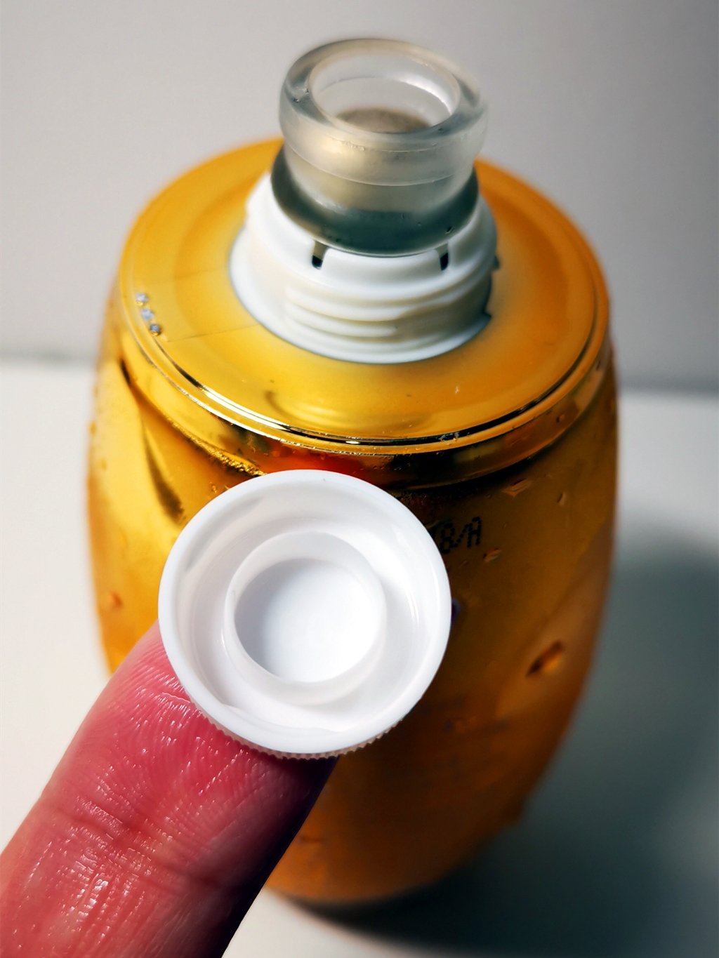 小酒|一瓶金米粒，空杯久留香