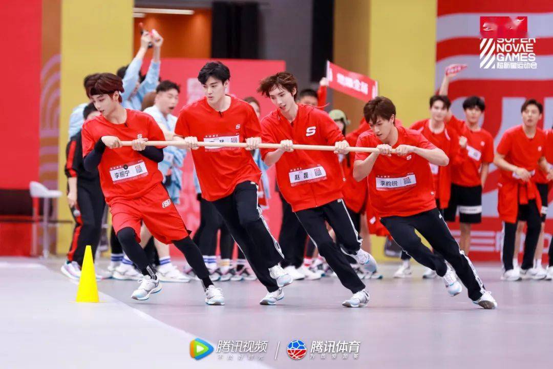 超新星|体育+娱乐，《超新星运动会》如何突破用户圈层 | 爆款法则