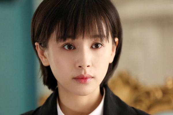 女明星短发最漂排名_六位短发女明星,本以为孙俪海清最美,看到佟丽娅的
