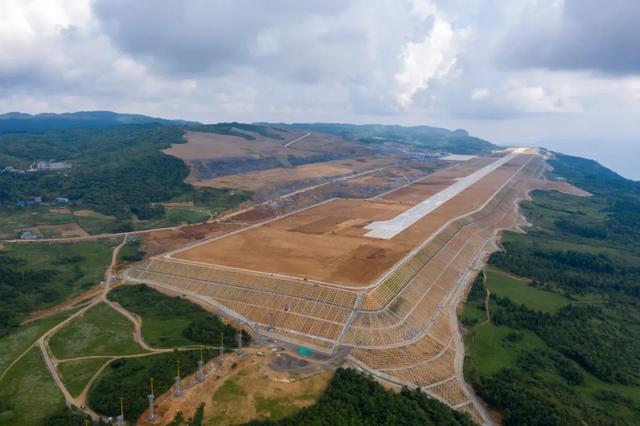 「区县解读」重庆仙女山机场主体工程全面完工 有望年