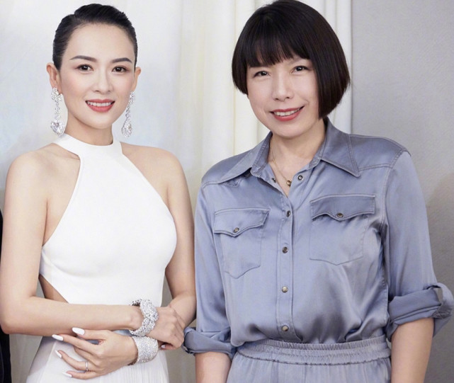 珠宝|章子怡揭秘戴5亿珠宝封面照的特殊拍摄方式：德国摄影师远程拍摄