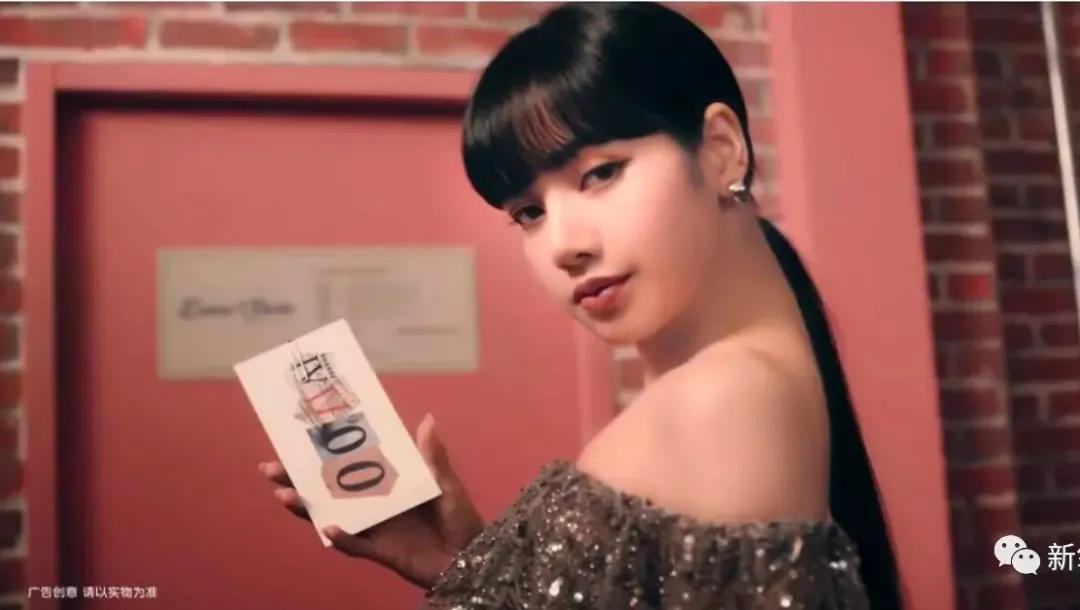 太平洋|神颜Lisa也有翻车的这天?她这环太平洋肩宽也太瞩目了...