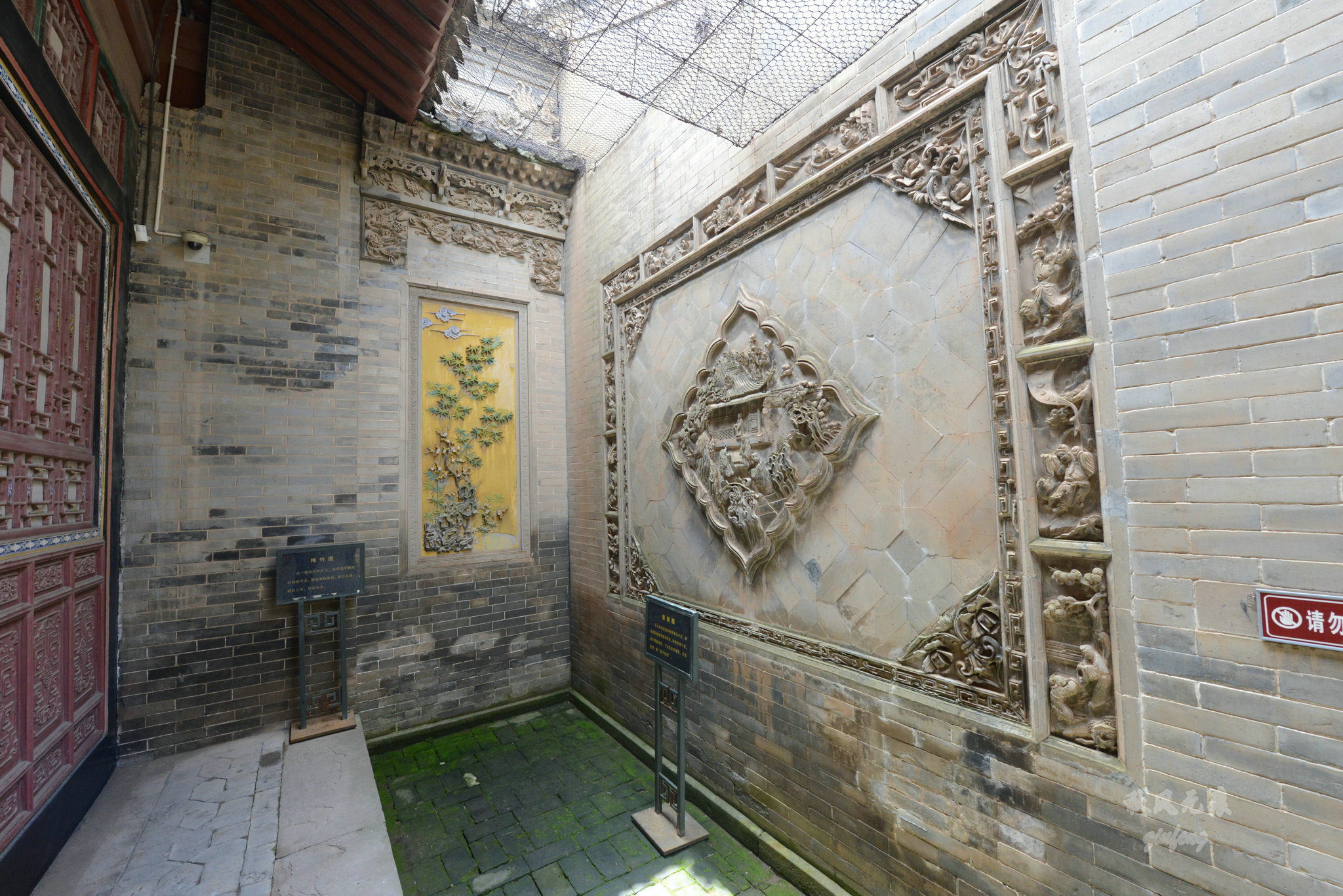 黄土地(|隐在旬邑黄土地上“宫殿”，历时四十三年建成，叙述着清代秦商的奢华