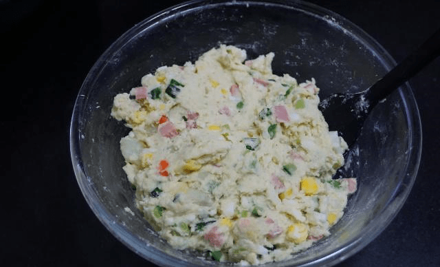 小孩子怎么做简单又好吃的主食 c67c54db210e45138bff70f6d6792f6d.png