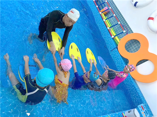 游泳|让孩子学游泳的N个理由