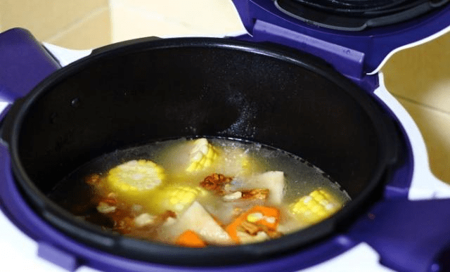 排骨汤怎么炖好喝排骨很嫩 341d0593aae6477c8805bbd8a1f51520.png