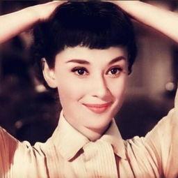 经典|被无数男人深爱，今成一代经典，奥黛丽赫本原来是这样的女人？