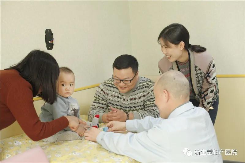 制剂|维生素AD比单纯的维生素D更适合您的宝宝！