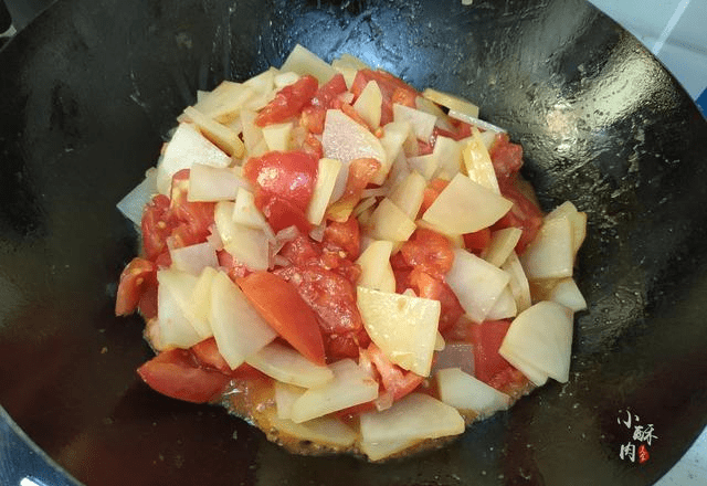 回锅肉炒土豆怎么炒才好吃 0df461d3ab10405c80df154f1a1a1f7c.png