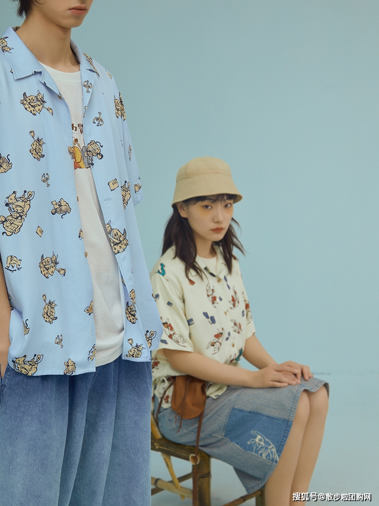 创意|谁说情侣装没有创意？高级复古风穿搭，不好看才怪~