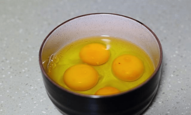 食用油油温对比 fc573d2ad07e4ffca0ac1923843c2d33.png