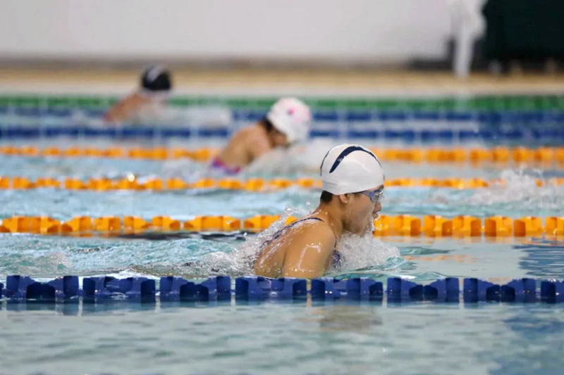 陕西省青少年游泳锦标赛宝鸡开赛 近500名选手参加