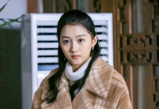 三十而已电视剧演员表关晓彤 c9c44d4925e144989629db20bb41a15a.jpeg