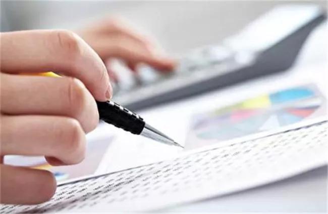 利润|2020年业绩期中考：自主车企尚盈利 跨国车企多家亏损