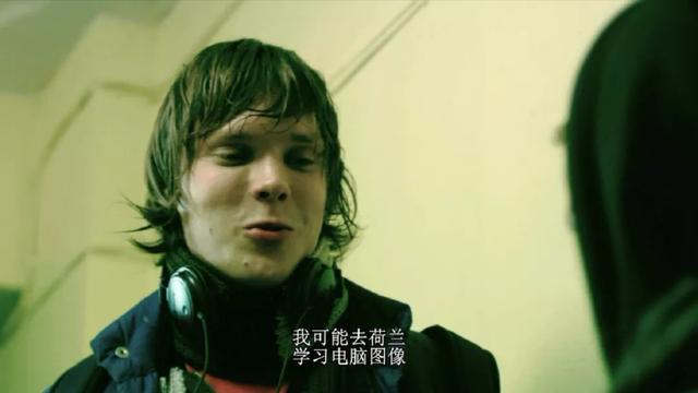 《失控的校园》影评：又一个少年逝去，微博欠他一个热搜