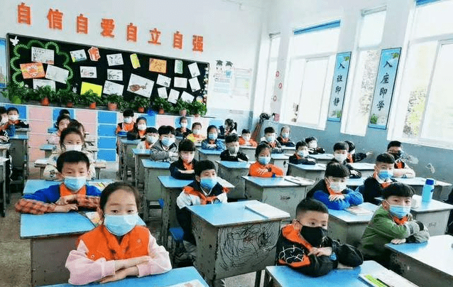 NG南宫28官网登录|
北京等6省市宣布开学时间 各地对开学做出了哪些部署?(图3)