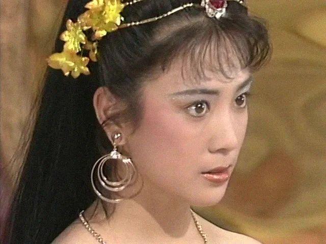 56岁傅艺伟曾是最美苏妲己，却二婚失败吸毒自毁