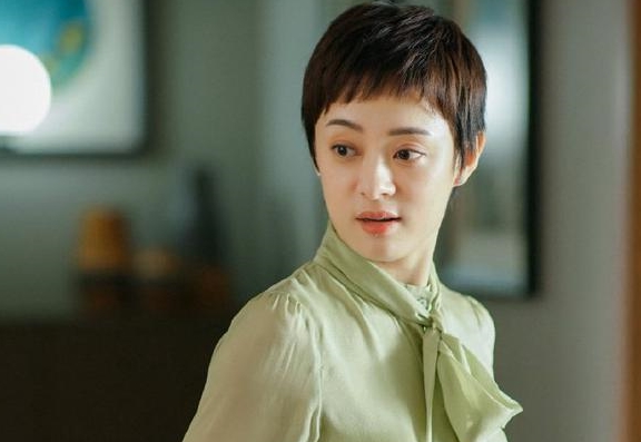 采访孙俪罗晋 d7b809548fbb40d587322cd792b0bfef.jpeg