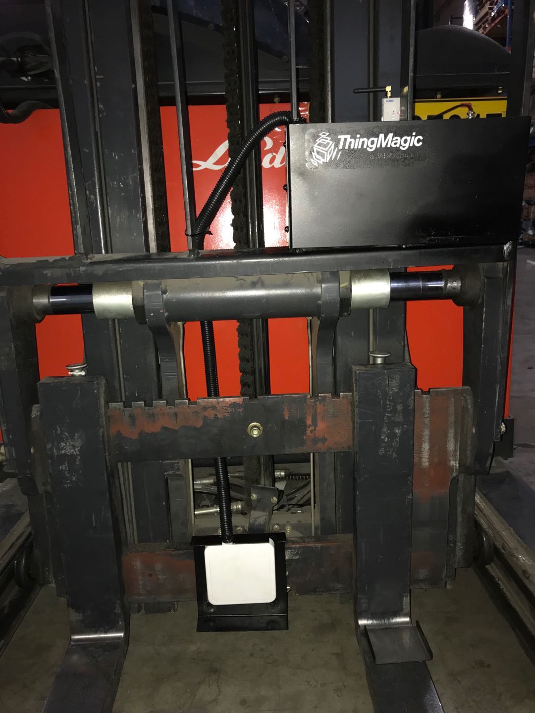 作业|RFID叉车仓储|RFID叉车读写器在智能仓库收发货环节中的应用