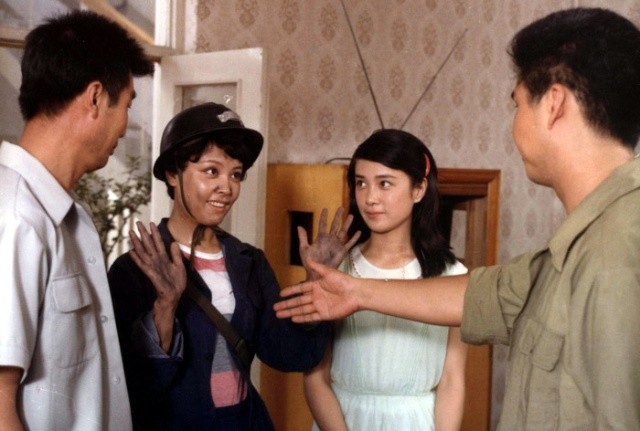 薛淑杰:曾是80年代的一线女演员,如今在《以家人之名》中跑龙套