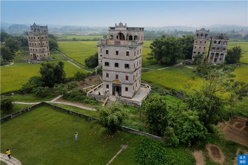 开平|开平有座村子，15座碉楼建于20年代，被列入世界文化遗产地之一