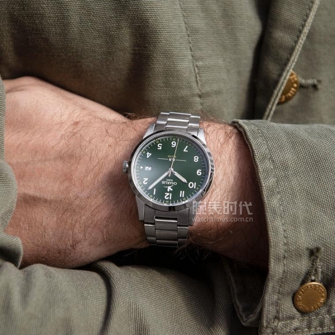 Charlie|我们搞到了一枚颜值贼高的小众法国表